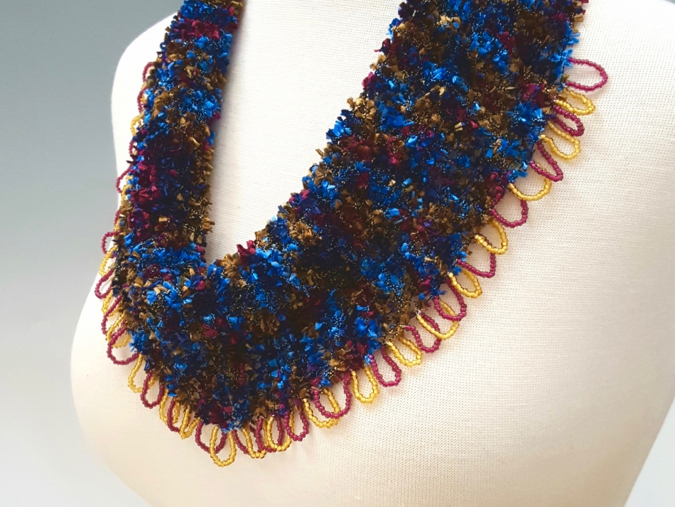 Wine and Gold Loops 3_2.jpg
