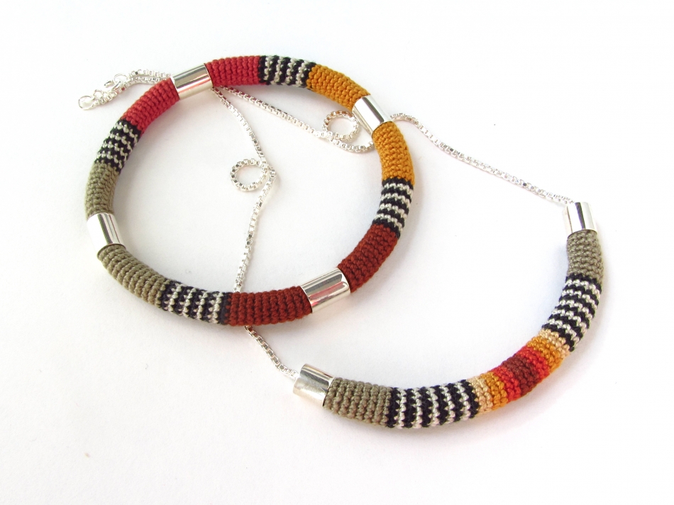 Crocheted bangle bracelet and small crocheted necklace img_2446.jpg