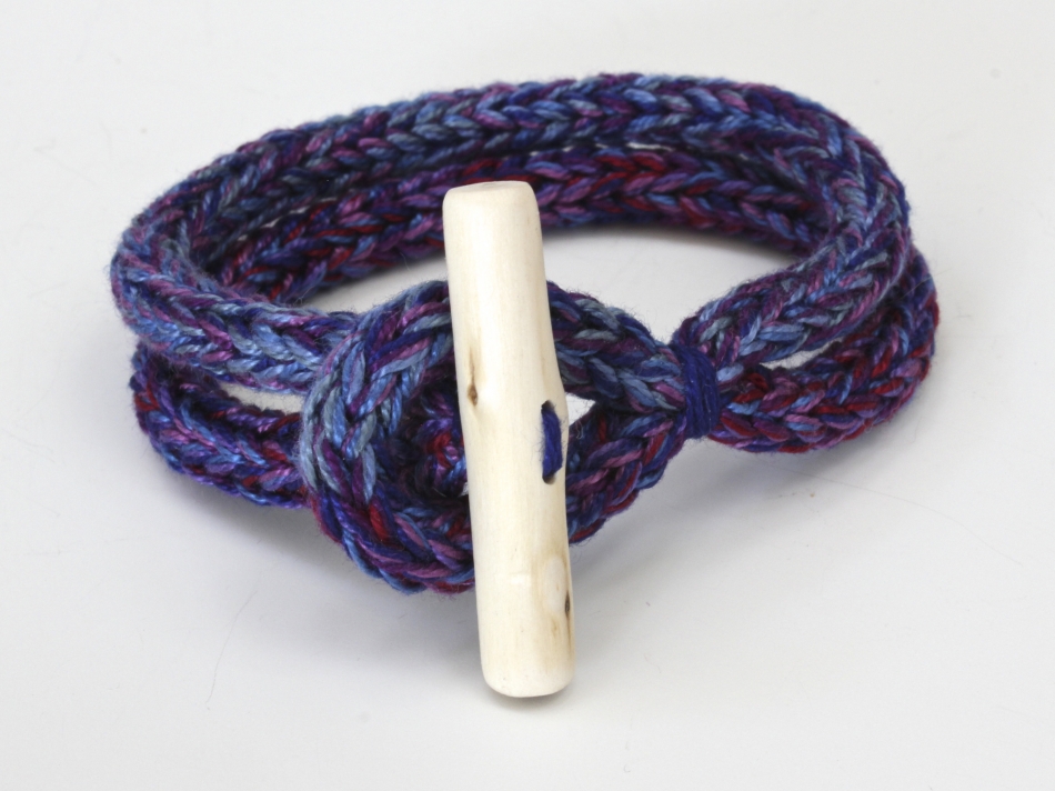 Twig toggle bracelet, blue and purple img_2545.jpg