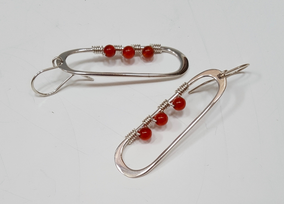 Oval earrings with carnelians oval.jpg