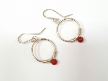 Circle earring with carnelian