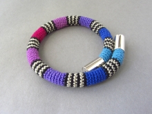 Crocheted bracelet with magnetic catch