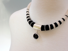 Black & white center cylinder necklace